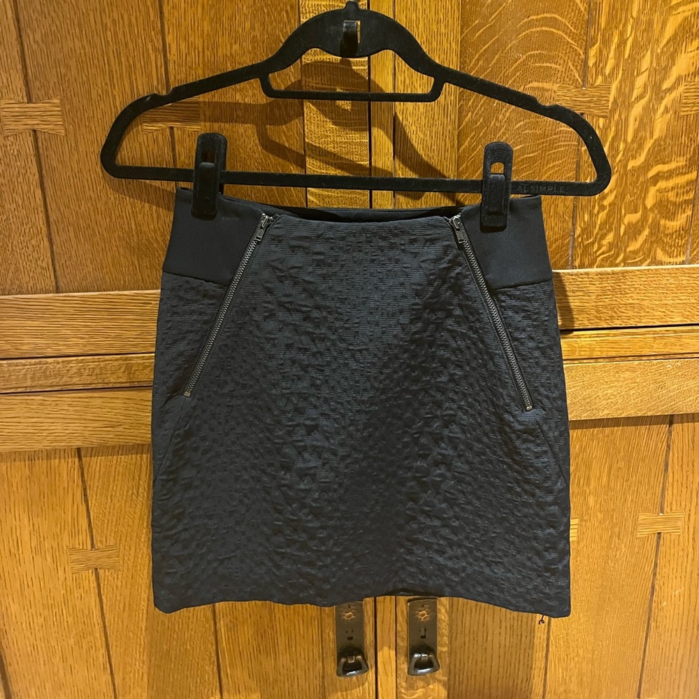 Theory black jacquard mini skirt with zip detail